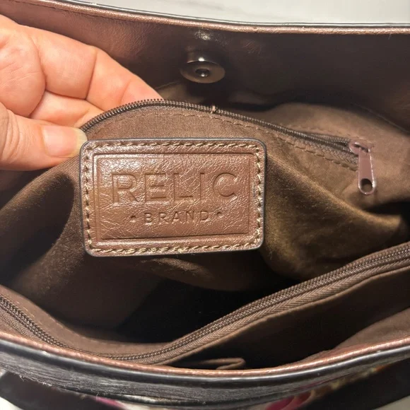 Relic Brand Shoulder Bag Tote Purse Flowered Canvas Faux Leather Tan Cream Fall - Picture 8 of 11